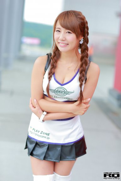 【开云赛事中心】县委统战部党支部专题研讨扫黑除恶专项斗争工作