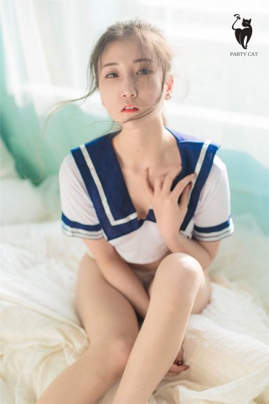 开云体育运营机构_ETM女孩答谢曲《一直一起》今日上线 将暖心告白写进歌里